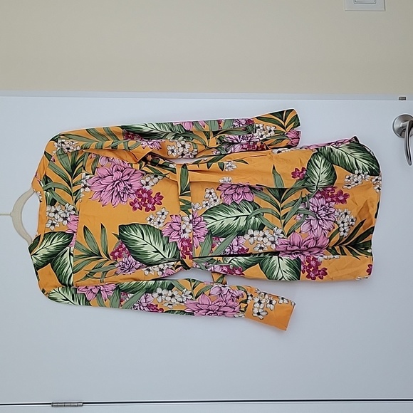 Marciano shirt dress, size small - Picture 6 of 6